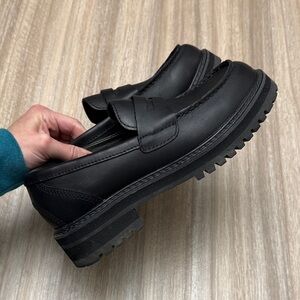 L.L. Bean Women’s Camden Hills Penny Loafers in Black Leather Size 8